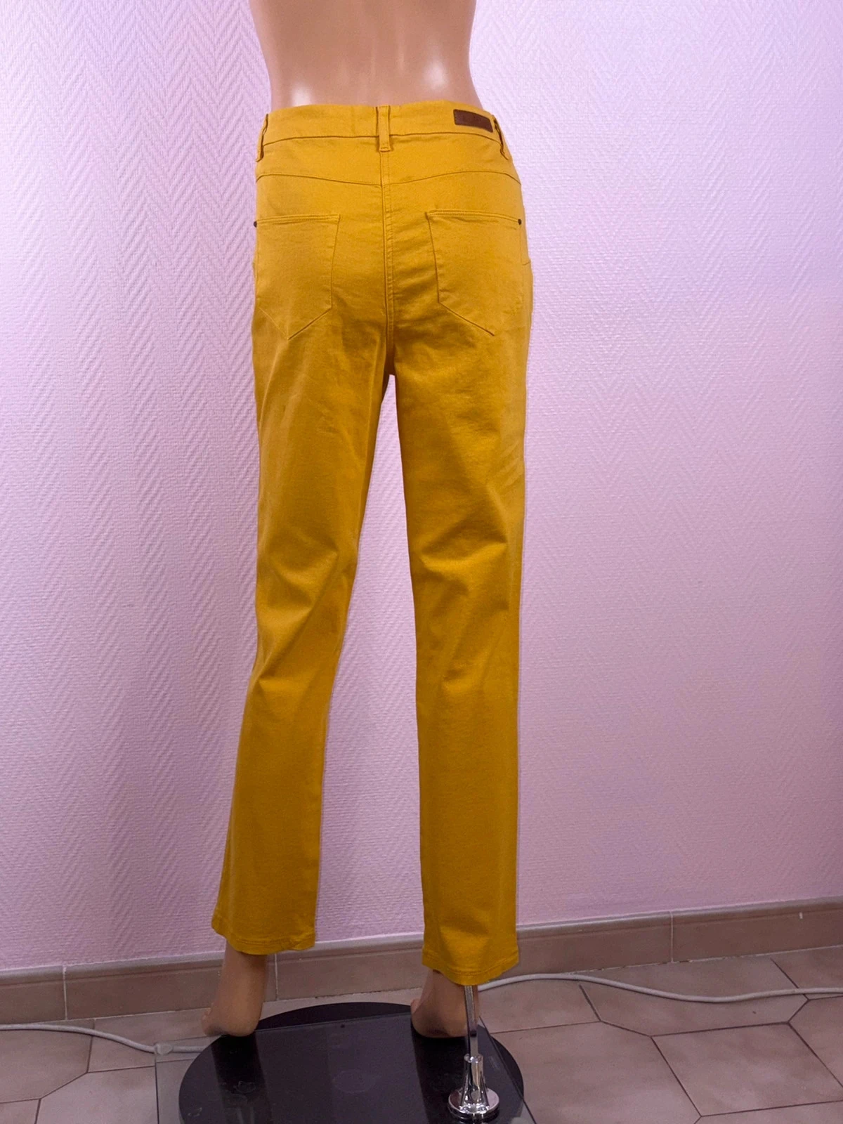 Calça feminina Caroll nunca usada tamanho 42 – photo 5